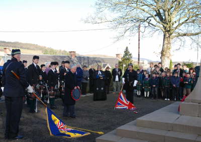 Remembrance at Alyth War Memorial [image by DH Todd]