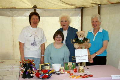 The Children's Sweet Stall - Elasaidh Mollison, Lynne Ferguson, Marion Ferguson, Agnes Kettles [image by DM Phillips]